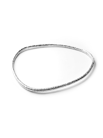 Серебряный жесткий браслет 