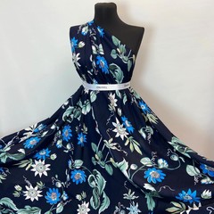 Ткань вискоза темно-синяя с лианами 3259