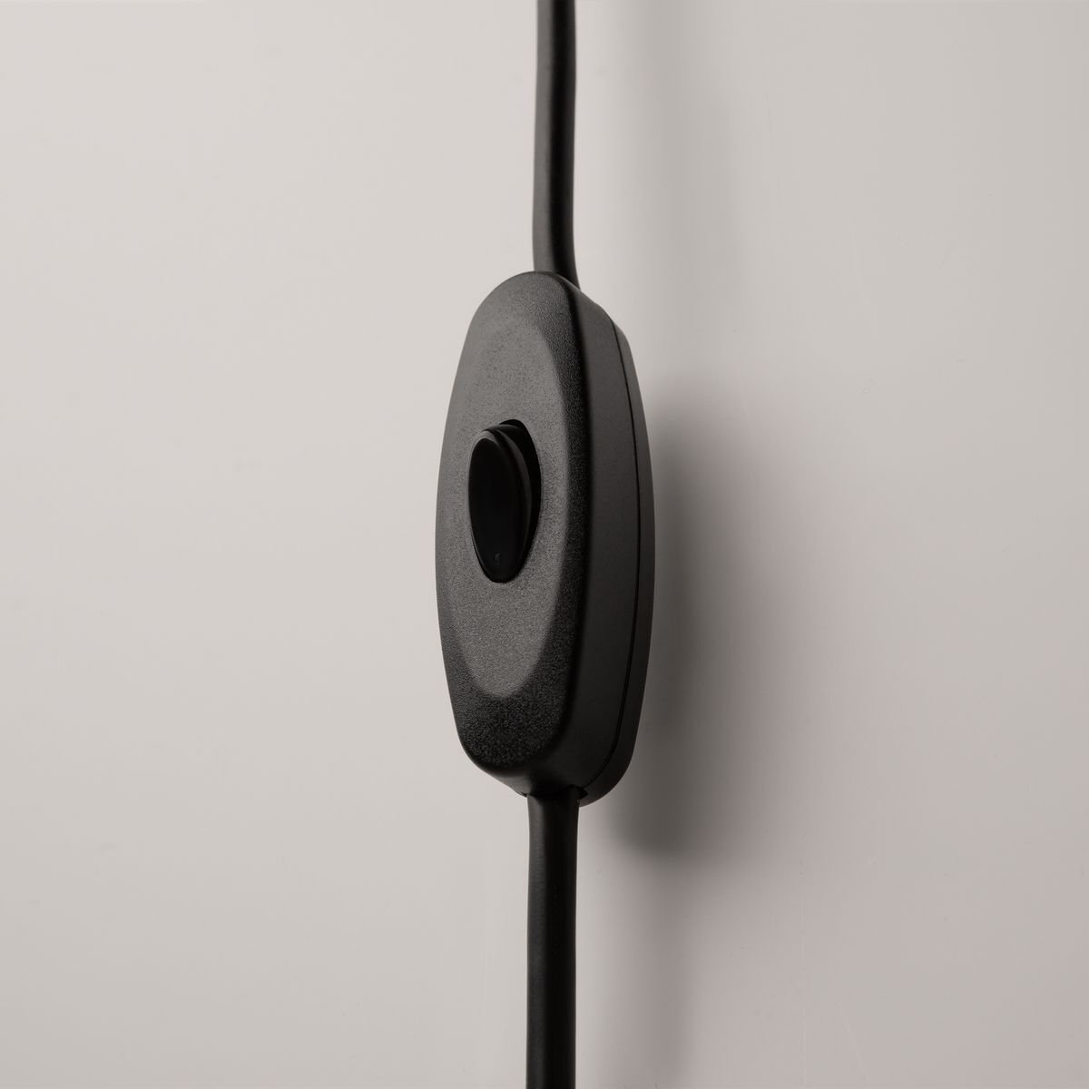 Бра Maytoni Mollis MOD126WL-01B1