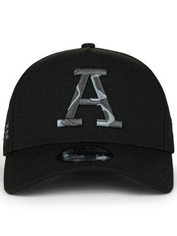 Бейсболка New Era X Alpha 940 Distressed A Cap Black (Черный)