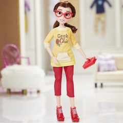 Принцесса Белль в комфортном наряде. Ральф против интернета