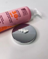 Family Forever Sun Care Флюид SPF30 для тела Солнцезащитный 170мл