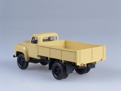 GAZ-52-04 beige 1:43 Nash Avtoprom