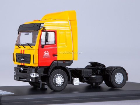 MAZ-5440 road tractor Mosmetro 1:43 Start Scale Models (SSM)