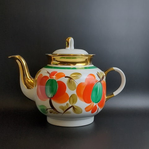 Чайник большой доливной фарфоровый, роспись цветы в стиле "Агашки", золочение, Краснодарский фарфорово-фаянсовый завод "Чайка", винтаж СССР 1960-1991 гг