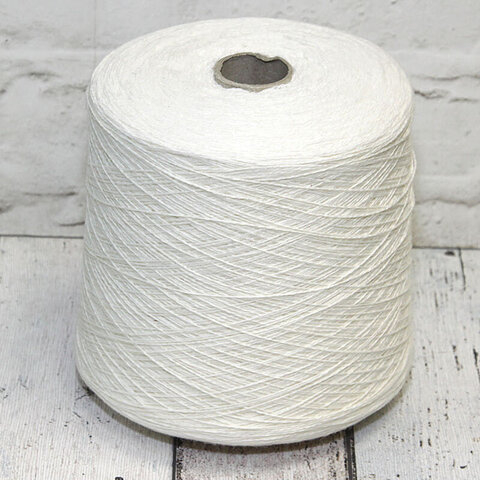 Смесовка с ангорой NEW MILL / ANGORA MERINO 750 белый молочный