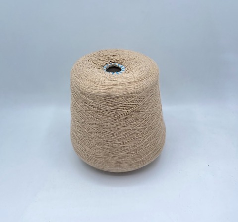 Бобинная пряжа (пр.Италия),1500м/100гр, 80%шерсть, 20%полиамид, цвет-Бежевый, арт.31509