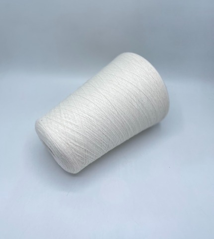 Folco (пр.Италия). 2/28 1400м/100гр, 50% меринос, 50% акрил, цвет-Молочный(9,5/610), арт.36866