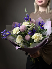 Сборный букет «Дыхание луны»