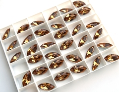 Лодочки 15*4 мм Light Colorado Topaz