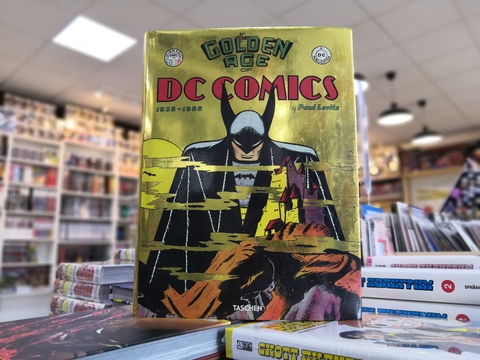 The Golden Age of DC Comics 1935-1956 (Б/У)
