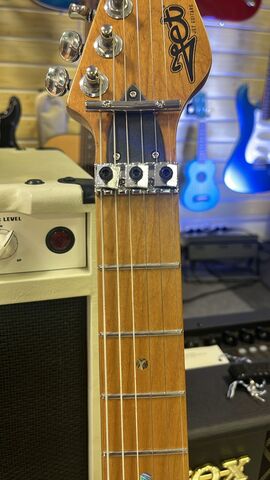 JET JS-850 Relic FR - Электрогитара, Stratocaster, корпус ольха, 22 лада, HS, цвет Relic FR, красный
