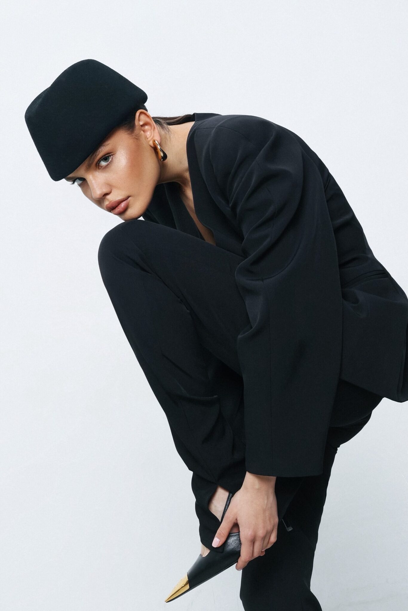 Пиджак с объемными рукавами