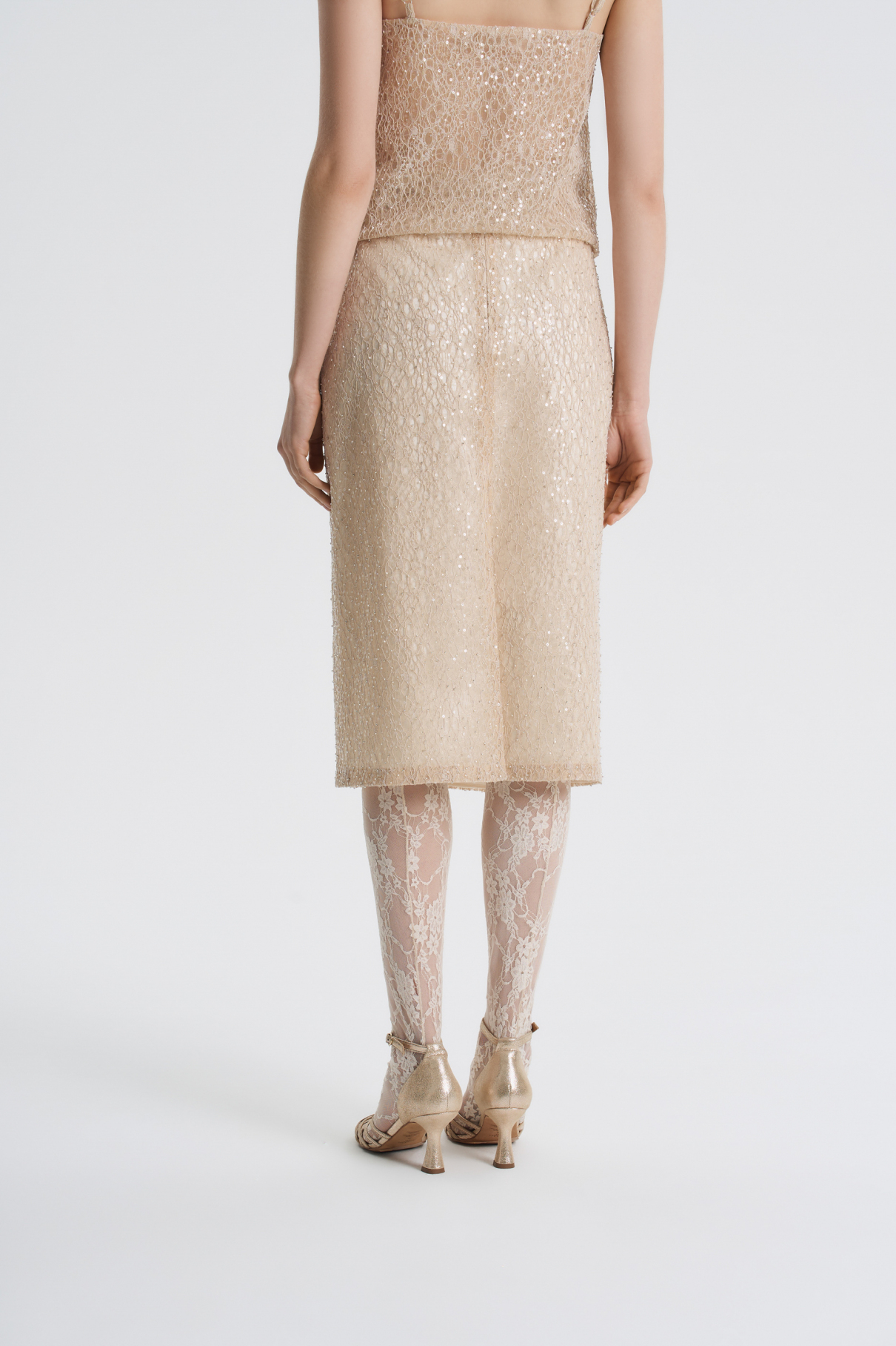 Юбка-миди с вышивкой