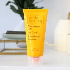 Фруктовый пилинг-скатка Perfect Peeling Gommage Gel от Scinic 120 мл