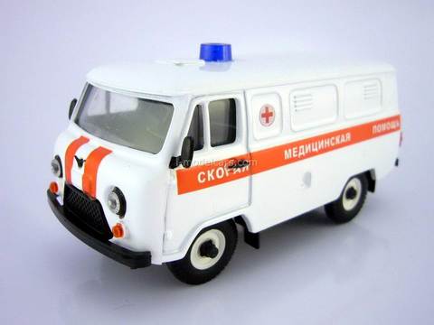 UAZ-3741 van Ambulance Medical Assistance (plastic painted) 1:43 Agat Mossar Tantal