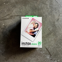 Кассета Polaroid Color 600 (8 фото) или Fuji Instax 20