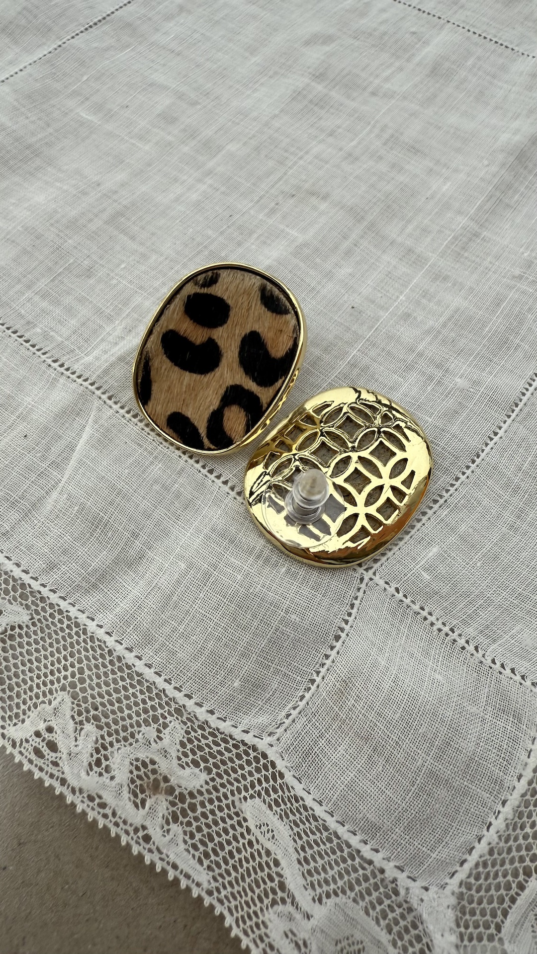 Серьги с леопардовым узором