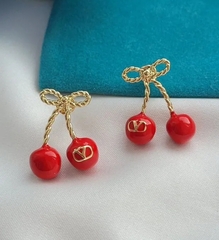 Серьги ювелирные ДВЕ ВИШНИ НА ВЕТОЧКЕ style by VALENTINO