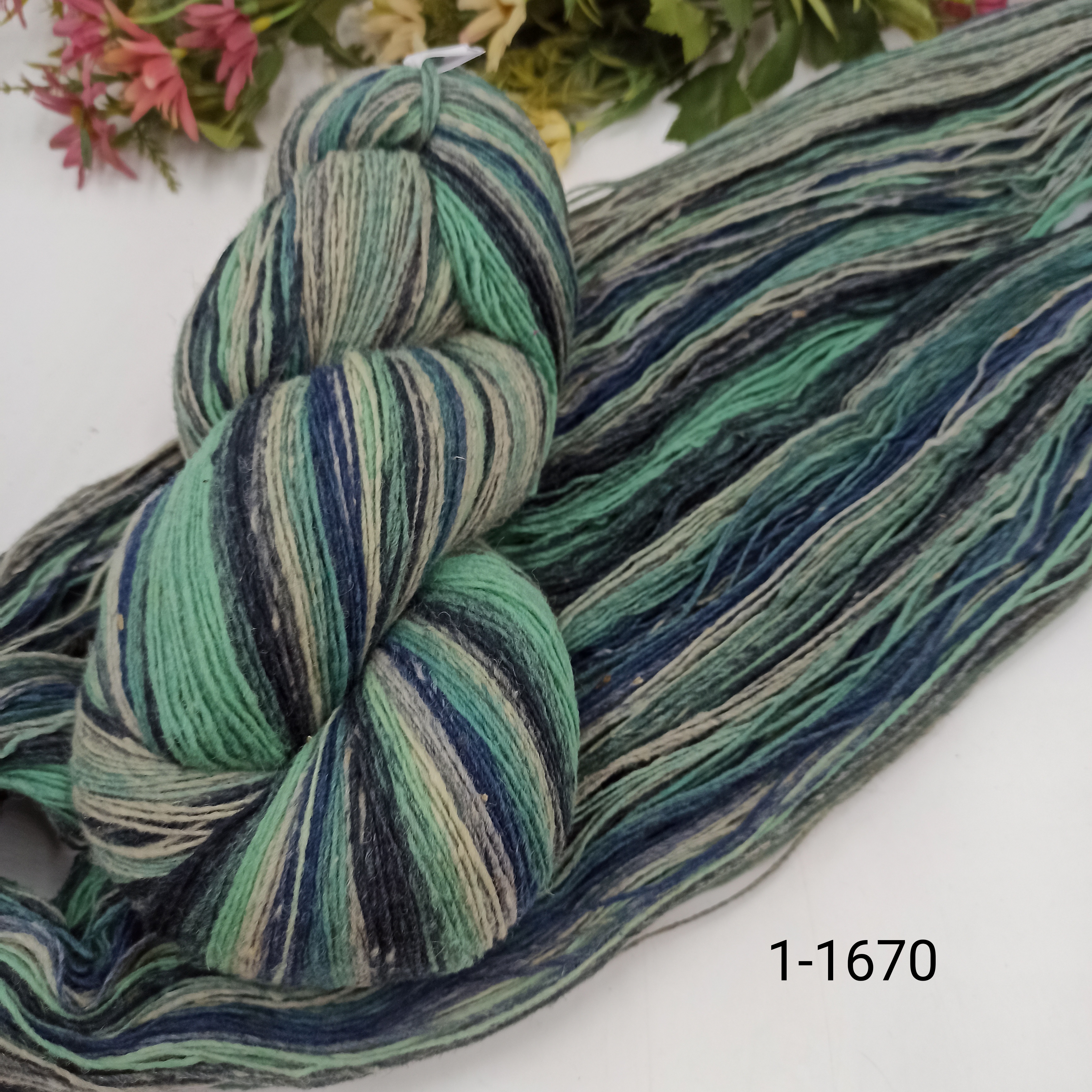 Дундага 6/1 шерсть секционного окрашивания 01-1670 420м/100гр