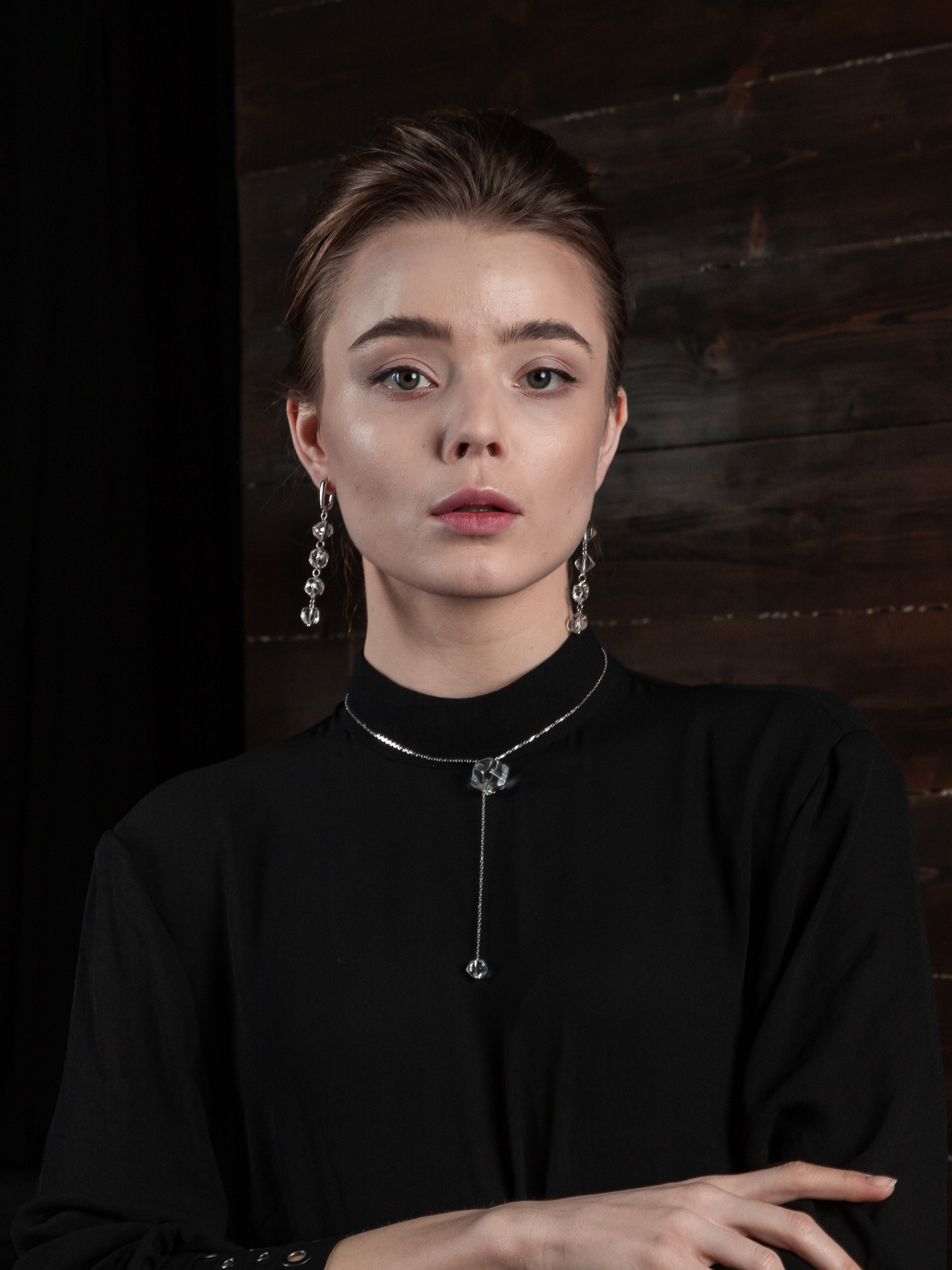 Серьги из горного хрусталя