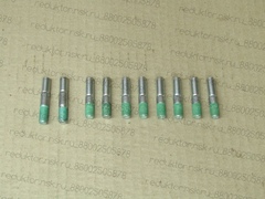 Шпильки балки моста Тойота