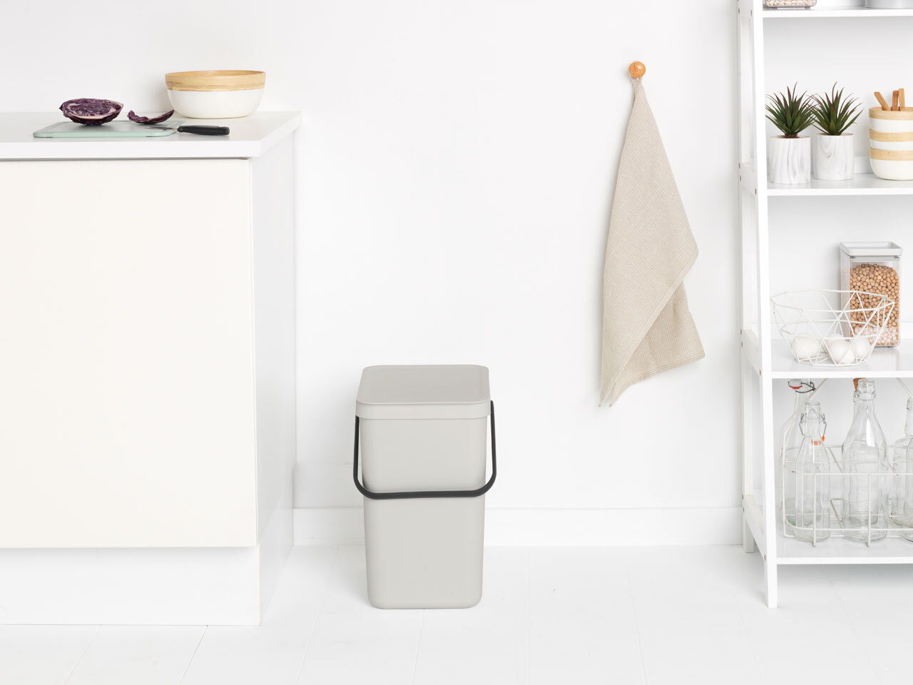 Встраиваемое мусорное ведро Sort & Go (25 л), Светло-серый, арт. 214400 - фото 4