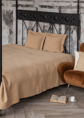 Покрывало 150х220 Luxberry Oriana золотое