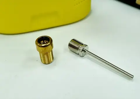 Автомобильный компрессор AirMan Mini Tire Inflator Li-ion портативный на аккумуляторе