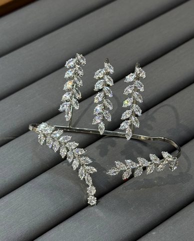 braslet-manzheta-na-ladon-s-kubcirkonami