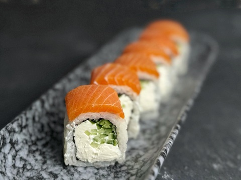 Филадельфия с лососем лайт