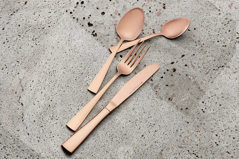 Набор столовых приборов 16 предметов на 4 персоны Maxwell & Williams Arden медный