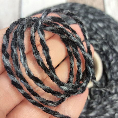 Кашемир Biagioli Modesto ARAN 150 серо-черный, мулине