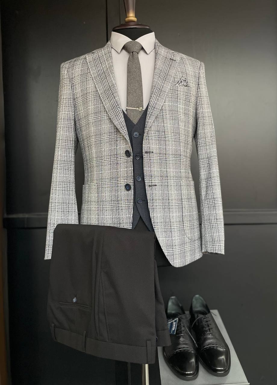 Костюм-тройка "Biscotti"