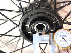 Передний колёсный диск для SUZUKI RMZ250 / RMZ 450 2005-2024 г.в. / 1.6*21 черный