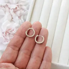 Швензы Конго с черной эмалью 14*4 мм, родий, Ш034