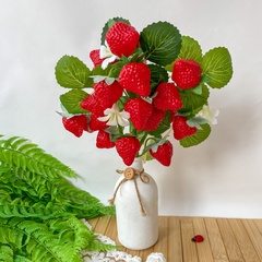 Клубника искусственная на ветке, реалистичная, пластиковая, 17-18 ягод, ветка 29 см, набор - 1 ветка