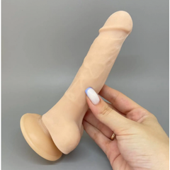 Реалистичный фаллоимитатор Cesar от Alive (17,5 × 4 см)