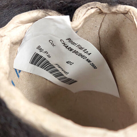 Вспушенная альпака PINORI FILATI / CHARM BRUSHED 280 черный