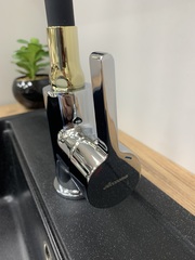 Cмеситель для кухни цвет черный/хром/золото с силиконовым изливом Accoona А9890F