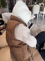 Жилет с капюшоном Skully ZW28399 coffee - 2