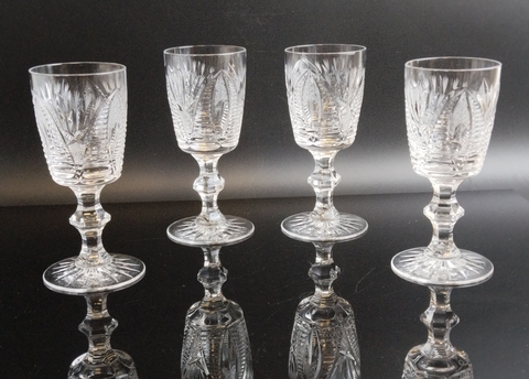 Рюмки шикарные хрустальные набор из 4 штук на ножках, алмазная грань, геометрический орнамент, 12 см, винтаж СССР 1970-1990 гг