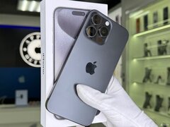 iPhone 15 Pro Max, 256 ГБ, SIM + eSIM, б/у