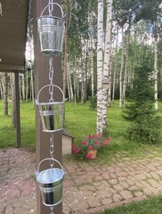 Дождевая цепь «Ведра на цепи»