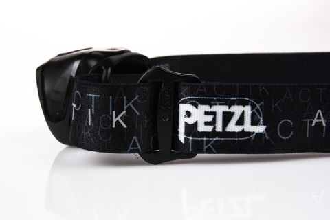 Картинка фонарь налобный Petzl Actik Черный - 2
