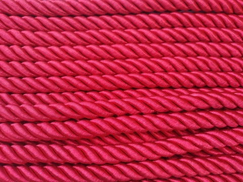 шнур витой однотонный 10мм красная 45