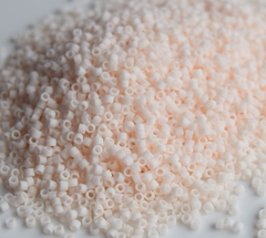 DB-1510 Opaque matte bisque white