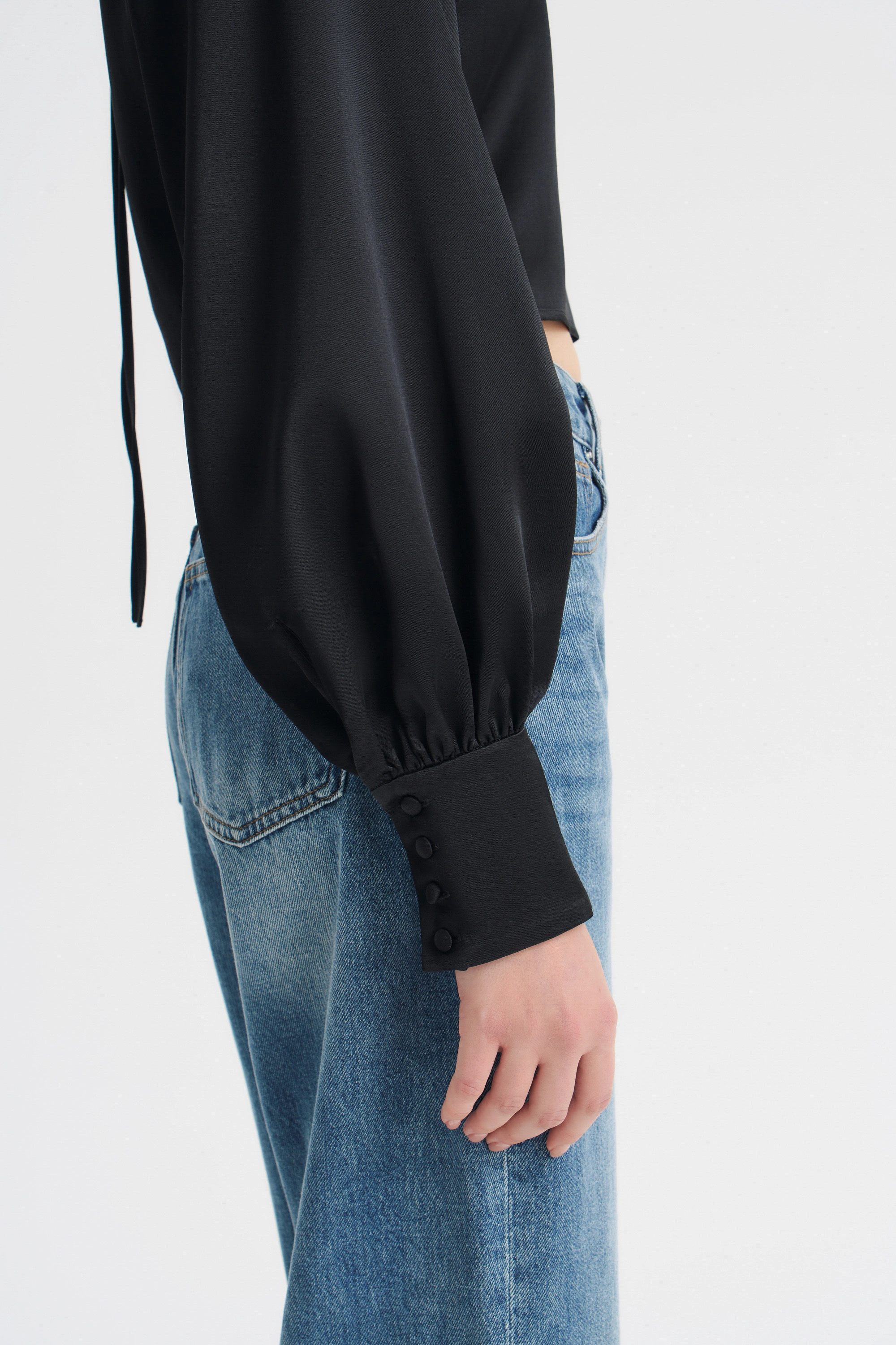 Блуза укороченная