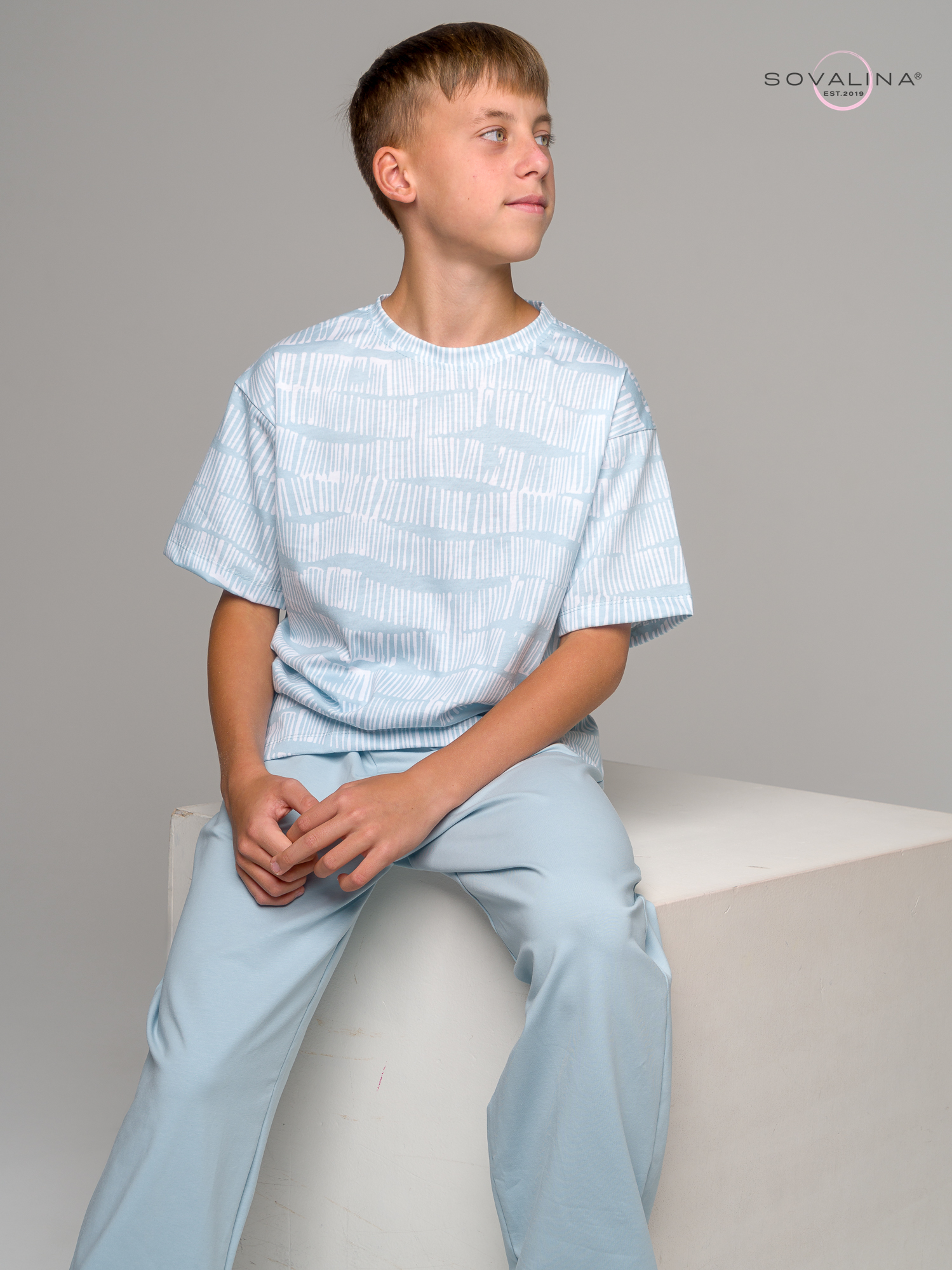 Костюм Daily men белые волны-бирюза MAX