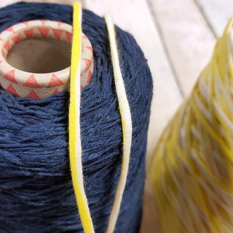 Хлопковый шнурок BE MI VA / PARK CESANNE 110 бело-желтый